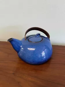 Vintage Heath Ceramics Blue Moonstone Tea Pot - A - Picture 1 of 11