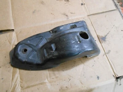 Arctic Cat 500 Manual atv 2000 00 rear differential guard rock brush shield - Imagem 1 de 2