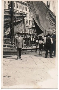 ftg 33 TRIEST um 1920 - Bragozzi in Ponterosso - Bild 1 von 1