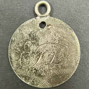Moneda de diez centavos de plata canadiense 1858-1901 FICHA DE AMOR grabada INICIALES ¡Antiguo hallazgo patrimonial! - Imagen 1 de 2