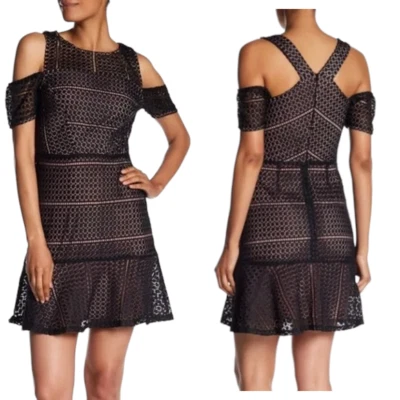 Vestido ABS Talla 4 Hombro Abierto Negro/Rosa Crochet Ilusión Ajuste y Acampanado Fiesta Foto 1 de 4