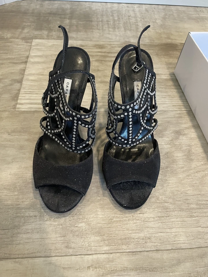 Sandalias Caparros Poet para mujer talla 6,5 negras brillantes tacones con tiras Foto 1 de 4
