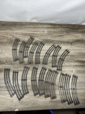 Vintage Lionel O Gauge CURVED Train Track - Lot of 18 Tubular FAST SHIP - Image 1 of 3