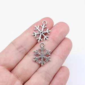 100PCS Tibetan Silver Snowflake Charms Pendants 20x16MM DIY Jewelry Accessories  - Picture 1 of 4