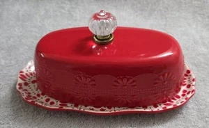 The Pioneer Woman 8" Floral Bursts Red Ceramic Butter Dish Acrylic Knob NWT - Picture 1 of 6