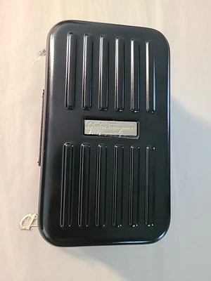 EvaAir Salvatore Ferragamo Royal Laurel Business Class Amenity Travel Hard Case - Image 1 of 4