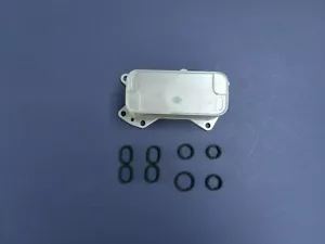 Oil Cooler For Jeep Grand Cherokee 2014-2015 WK S-2 3.6L Oil Cooler 68105583AE - Picture 1 of 2