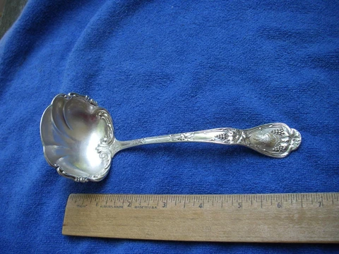Blackinton Sterling VERONA (1900) Grape Pattern GRAVY LADLE-Mono PW Cover