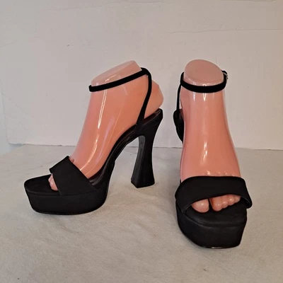 Sandalias de plataforma elegantes con correa en el tobillo Steve Madden para mujer talla 7,5 M negras  Foto 1 de 4