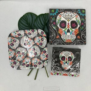 Einzigartige Sugar Skull Tag der Toten Halloween Pappteller Servietten Party Pack Set - Bild 1 von 8