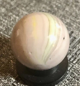 VTG Champion .61 Lavender Swirl Marble (Speck Inside Marble) Combined Shipping - Picture 1 of 6