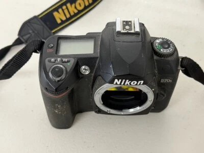 Nikon D70s Digital SLR Camera 6.1MP Body Only Photography DSLR - Image 1 of 4