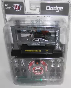 M2 Machines Auto Lift 1970 Dodge Super Bee 383 #R34 20-21 NIP - Picture 1 of 2