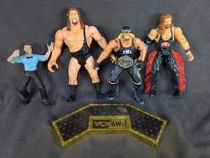 Lote de figuras de acción vintage 1999 Toy Biz WCW NWO Smash 'N Slam (Hulk Hogan, Kevin - Imagen 1 de 23