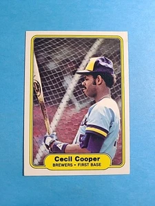 Cecil Cooper 1982 Fleer Baseball Card # 138 I6322 - Picture 1 of 2