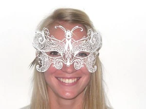 WEISSE LASERGESCHNITTENE METALL VENEZIANISCHE MASKERADE MASKE - Bild 1 von 5