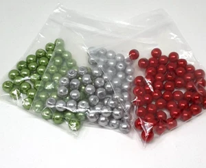 150x Jewellery Making 8mm RED/ SILVER/ GREEN Round Faux Pearls Beads/ bundle - Picture 1 of 5