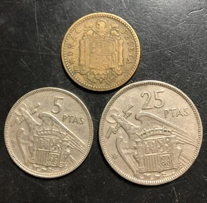 Spain Lot (3) Different Pesetas: 1947 Una / 1957 5 peseta (59) & 25 peseta (58) - Picture 1 of 2