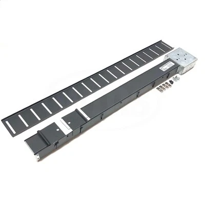 PD-620J-IG Middle Atlantic Product Hard Wired Outlet Power Strip 6 Plugs - Image 1 of 4