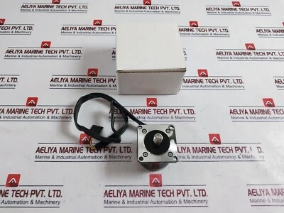 Lin Engineering 5618S-10E-02R0 1.8 Stepper Motor - Image 1 of 4