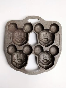 9.5" Disney USA Mickey Mouse Cast Iron Mold Muffin Cup Cake Baking Pan! - Picture 1 of 5