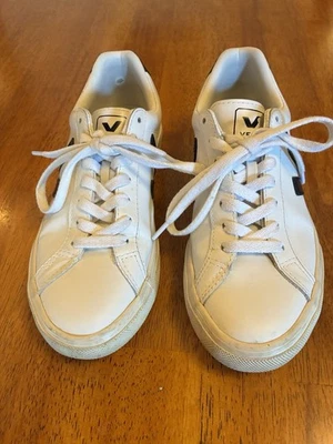 Veja Esplar Low White Black Women's Size US 6 EU 37 Leather Lace Up Sneakers - Image 1 of 4