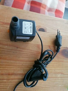 Aquarium Wasserpumpe gebraucht und funktionstüchtig - Bild 1 von 1