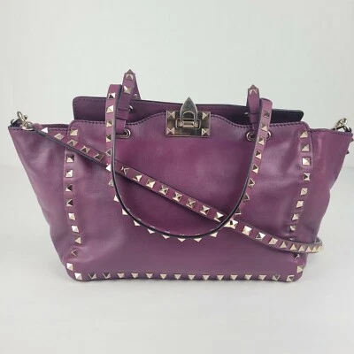 Bolso de Mano Pequeño Valentino Garavani Cuero Púrpura Rockstar Dorado Claro Tachonado Foto 1 de 4