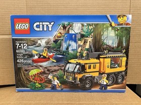 LEGO City Jungle Mobile Lab 60160 426 Piece NEW SEALED