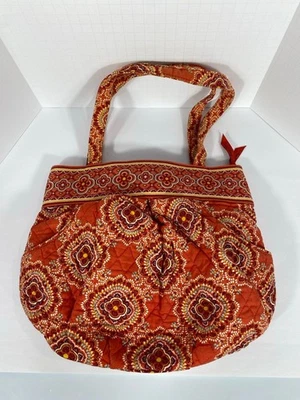 Vera Bradley выстеганная паприка наплечная сумка в ржавчины цветочный медальон печати - Изображение 1 из 4