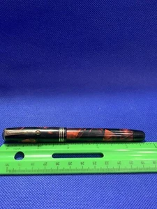 Parker DeLuxe Challenger Fountain Pen -Burgundy/Black Pearl-GFT -14kt Nib BF - B - Picture 1 of 5