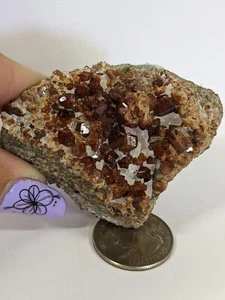 136g natürlicher roher Granatcluster Pakistan - Bild 1 von 4