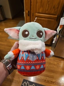 Disney Star Wars The Mandalorian Grogu WEIHNACHTSPULLOVER 8" PLÜSCHTIER 2023 - Bild 1 von 5