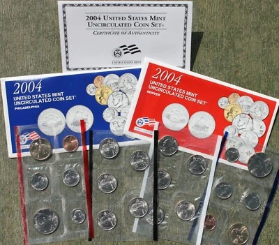 2004 P and D Annual United States Mint Uncirculated 22 Coin Set Complete - Image 1 of 4