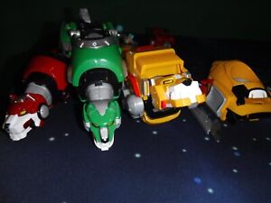 GREEN RED YELLOW SWORD PARTS  Playmates Voltron Lions Legendary Defender  11"