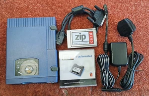 iomega ZIP 100 - Z100S2 + PCMCIA (PC CARD) ADAPTER + Original PSU - Picture 1 of 8