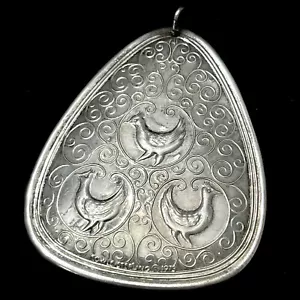 Towle Sterling 1973 12 días de Navidad medallón, 3 gallinas francesas - Imagen 1 de 3