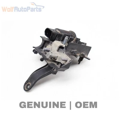 2017-2025 AUDI A5 - FUSE / Battery Junction BOX 8W0941823E - Image 1 of 4