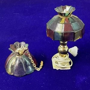 Lote de Lámpara de Mesa Eléctrica y Pantalla Estilo Tiffany Casa Miniatura Casa de Muñecas Vintage - Imagen 1 de 23
