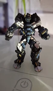 READ Transformers Titanium Movie Dark of the Moon Ironhide Die-Cast Figure 2.5" - Picture 1 of 8