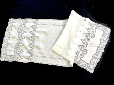 Antique Figural Italian hand Punto Tirato Lace & Linen Monogram Table Runner Foto 1 de 4
