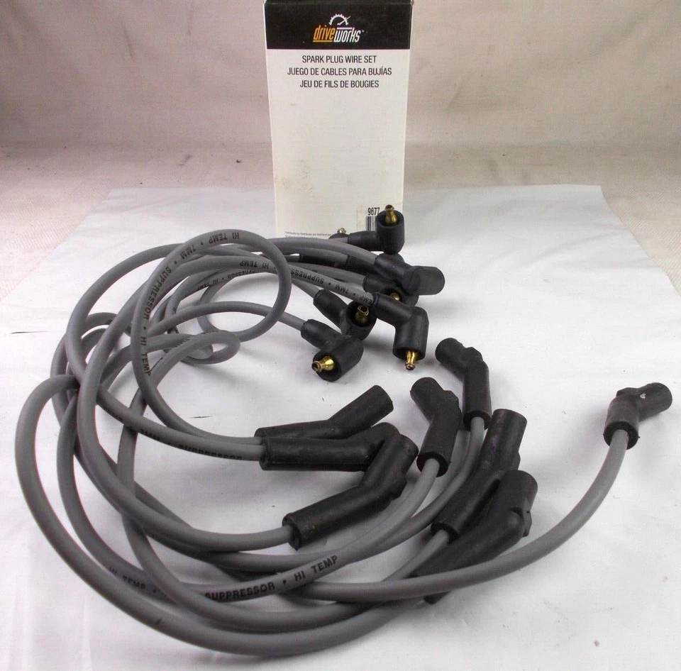 Juego de cables de bujía DriveWorks 9677 se adapta; Land Rover Range Rover y Discovery Foto 1 de 4