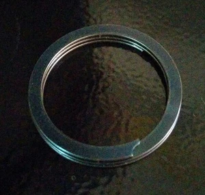 Single wrist pin retainer  .912  99-3 NEW Ford SBF 302 size - Bild 1 von 2