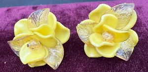 Vintage West Germany gelbe Acryl Zelluloid zweifarbig gelbe Blume Ohrringe C1074 - Bild 1 von 5