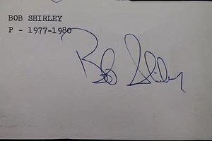 Bob Shirley Padres Cardinals Reds Yankees Autographed 3x5 Index Card JSA 17D - Picture 1 of 4