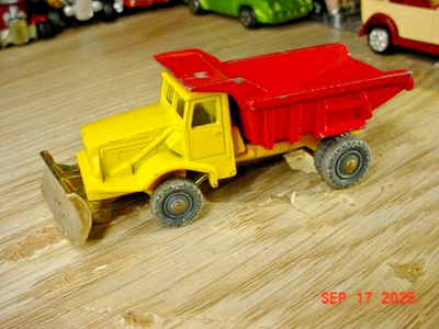 Самосвал снегоочиститель Husky Aveling Barford желтый Великобритания 1:64 j1149 - Изображение 1 из 4