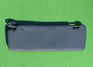 TOYOTA PICKUP 91-95 RIGHT SUNVISOR ASSEMBLY 74310-89133-J1 OEM BLUE 4RUNNER - Picture 1 of 15