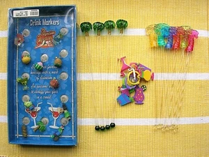  28 Pieces - 12 Spencer's NWT Tropical Drink Markers +6 & 4 Glass Swizzles + 6  - Picture 1 of 6