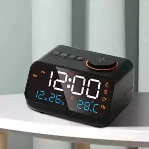 LED Digital Wecker Uhr Tisch Elektronische Tischuhren USB Wake Up FM - Bild 1 von 3