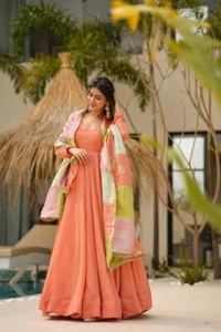 GOWN DUPATTA INDIAN DESIGNER PAKISTANI DRESS WEDDING BOLLYWOOD PARTY WEAR NEW - Picture 1 of 8